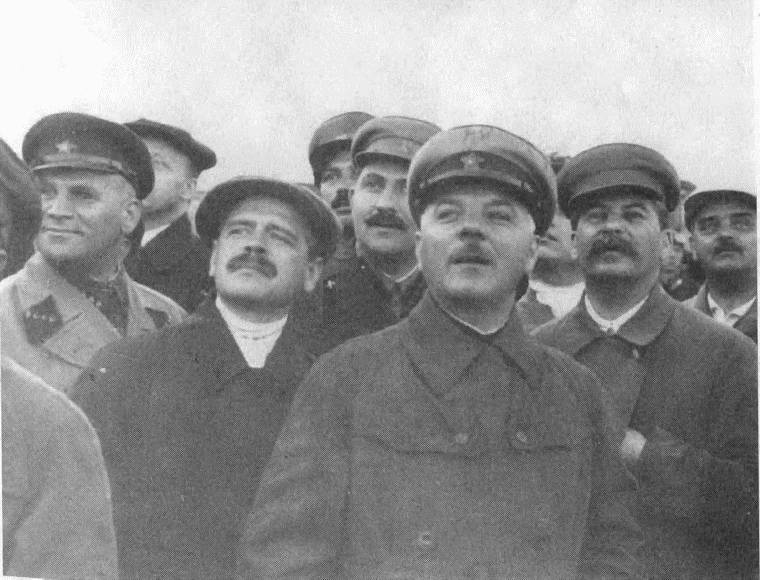 Хроника времён Василия Сталина