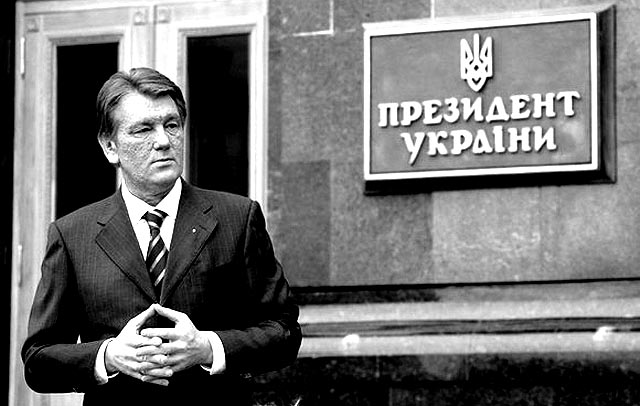Андрей Ющенко: персонаж и «легенда»